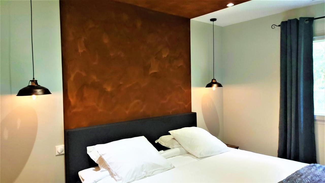 Gite Spa & Nature Saint-Chamassy Buitenkant foto