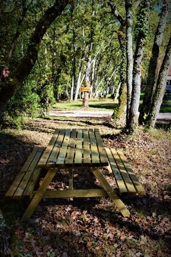 Gite Spa & Nature Saint-Chamassy Buitenkant foto